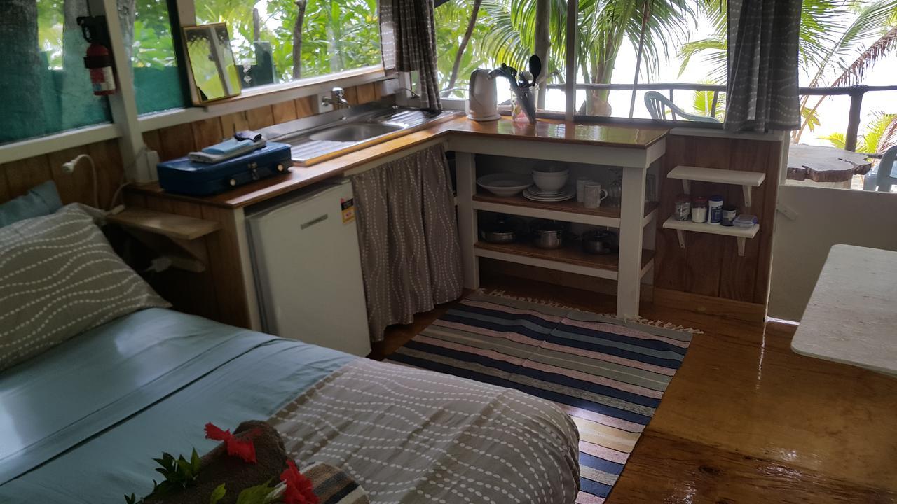 玛特里奇海滩小屋旅馆 Arutanga 外观 照片