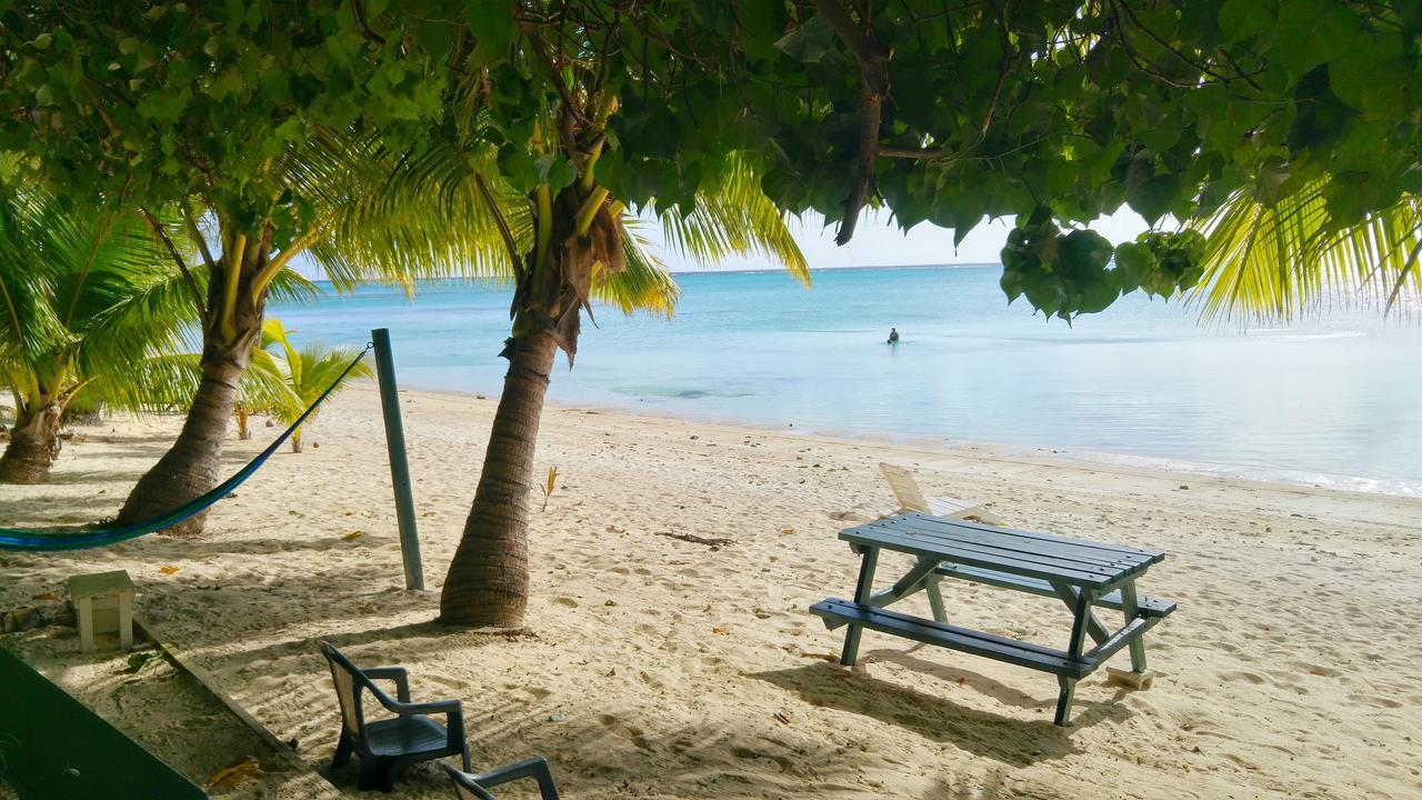 玛特里奇海滩小屋旅馆 Arutanga 外观 照片